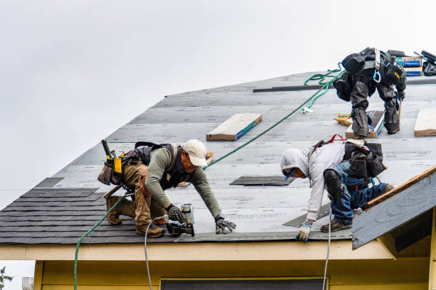 Professional Gutter Installation technician working in Romeo, MI